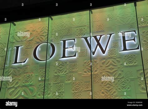loewe factory outlet madrid